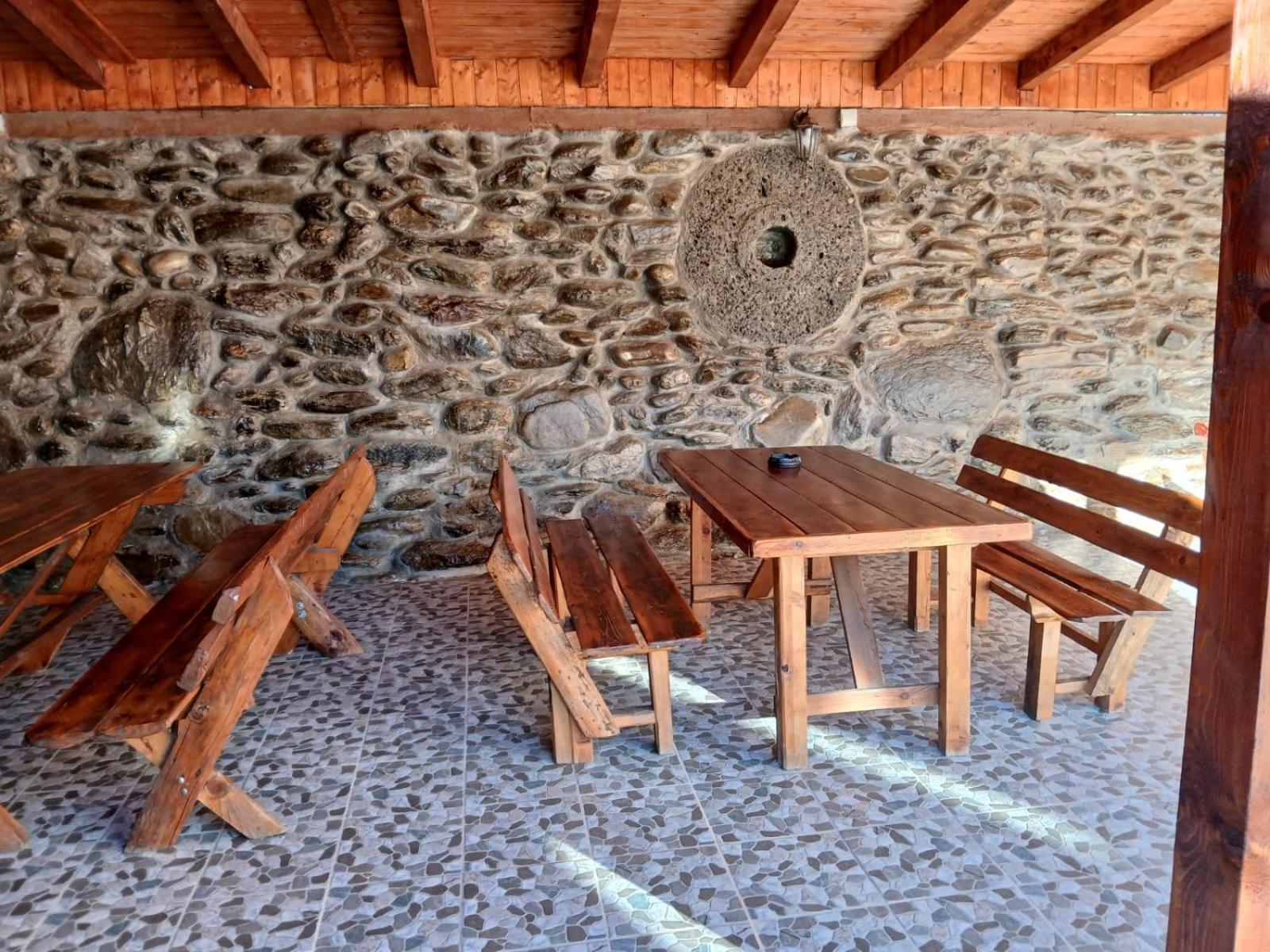 Pensiunea Dates Кырцишоара Экстерьер фото